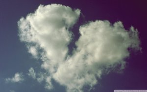 broken_heart_shaped_cloud-wallpaper-960x600